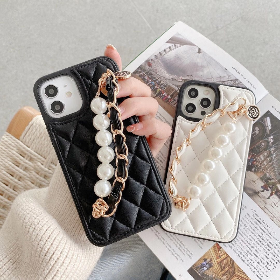 Phone Case with Pearl Bracelet Design